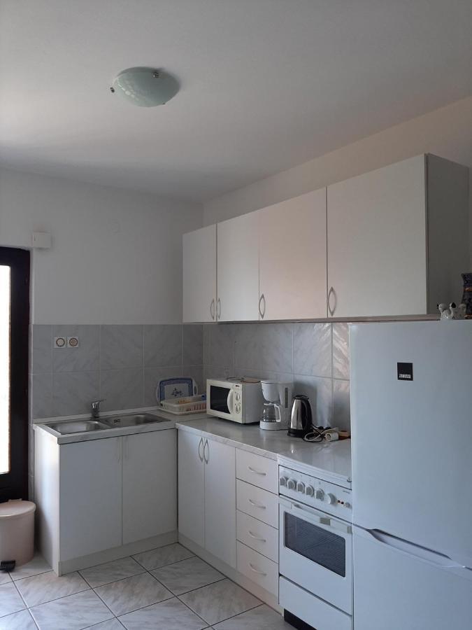 Apartments Grozdana Crikvenica Exterior foto
